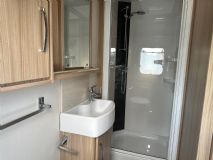 2017 COACHMAN VISION 575 6.jpg